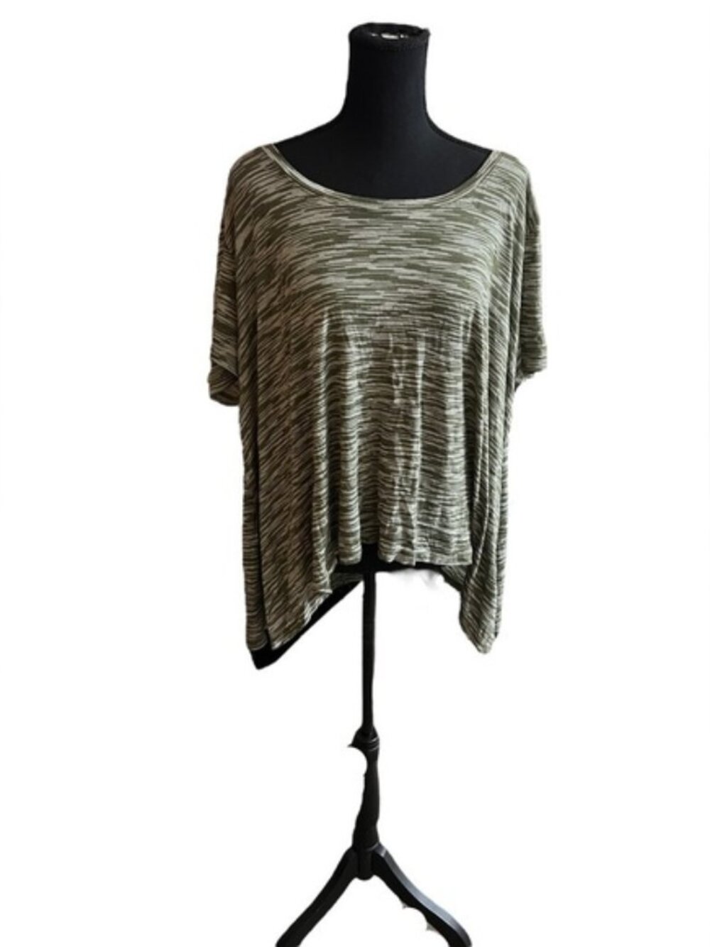 AMBIANCE Asymmetrical Short Sleeve Blouse Green